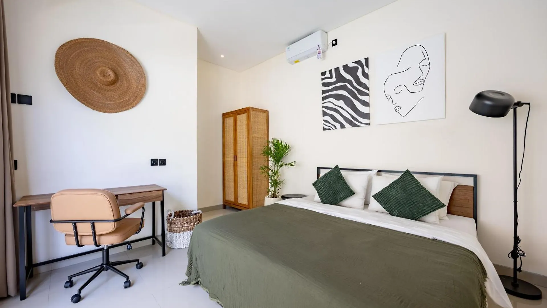 Modern 2Br Pool Villa - Near Seminyak & Canggu 0*, Canggu (Bali) Indonesia