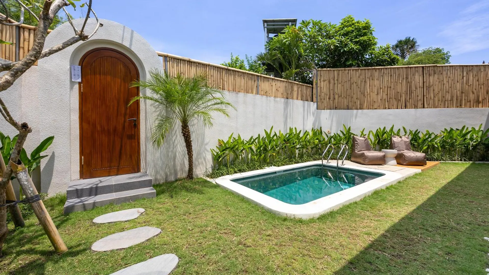 Modern 2Br Pool Villa - Near Seminyak & Canggu 0*, Canggu (Bali) Indonesia